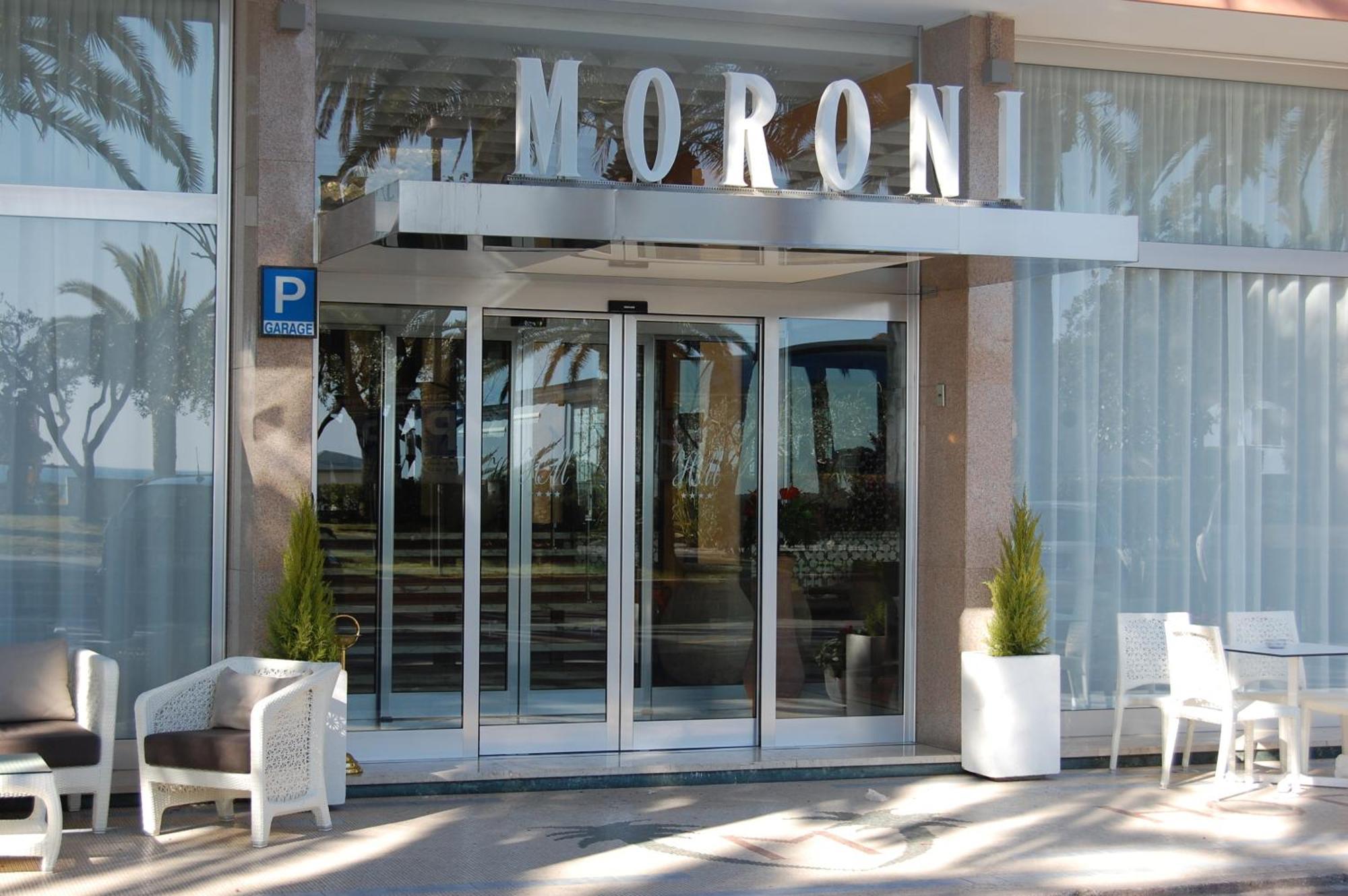 Grand Hotel Moroni فينالي ليغوري المظهر الخارجي الصورة